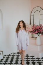 Charger l'image dans la galerie, Chemisier long en satin / Lila