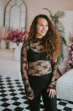 Charger l'image dans la galerie, Haut Manches Longues en Dentelle Noire