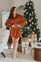 Charger l'image dans la galerie, Chemisier long en satin / rouille